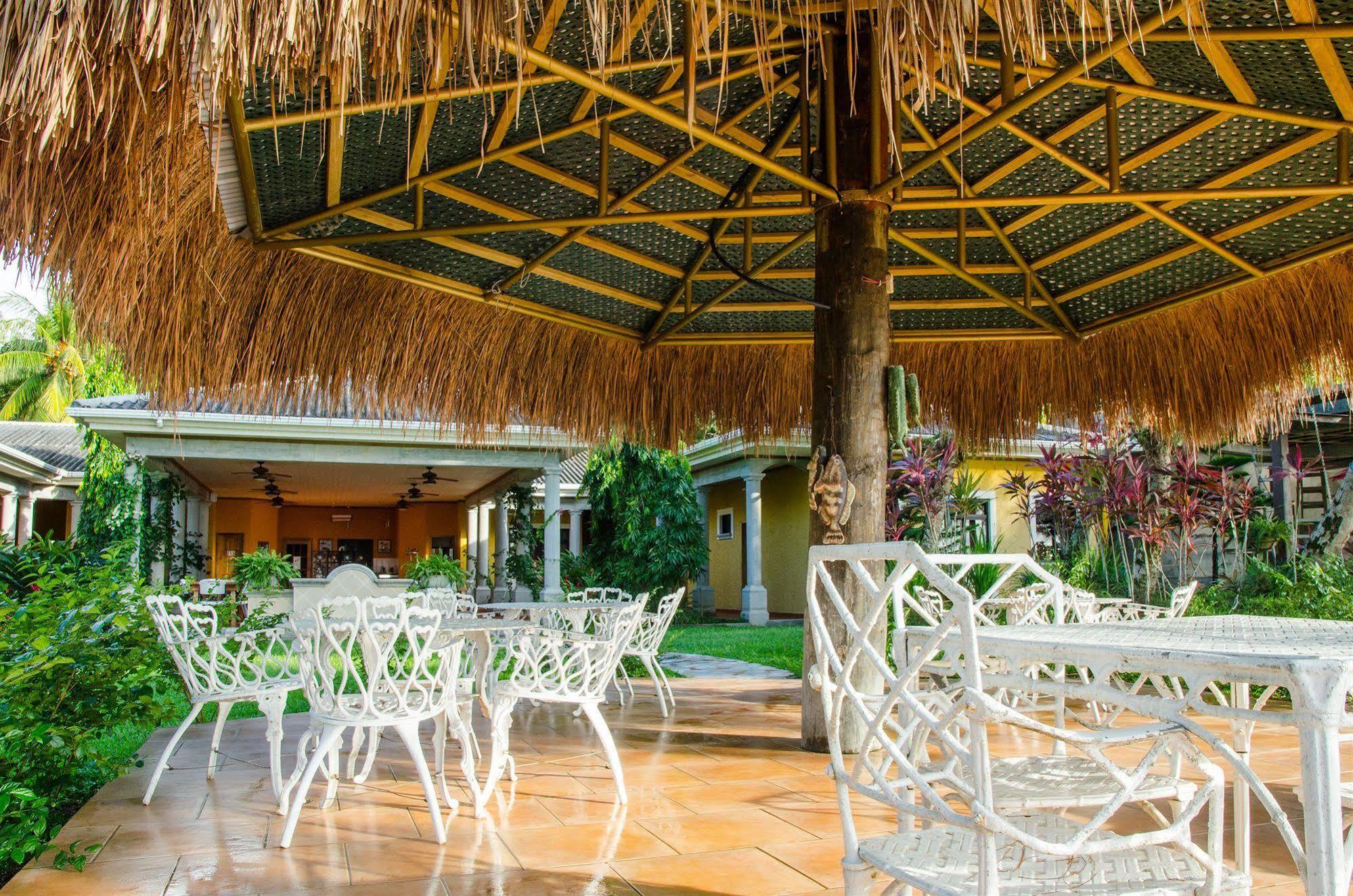 Paraiso Rainforest And Beach Hotel Omoa Exterior foto